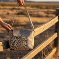 Factual Messenger Myra Bag