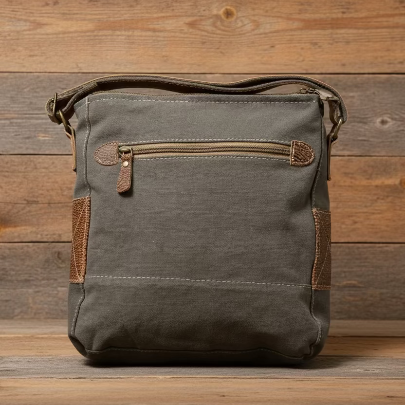 Albino Shoulder Bag